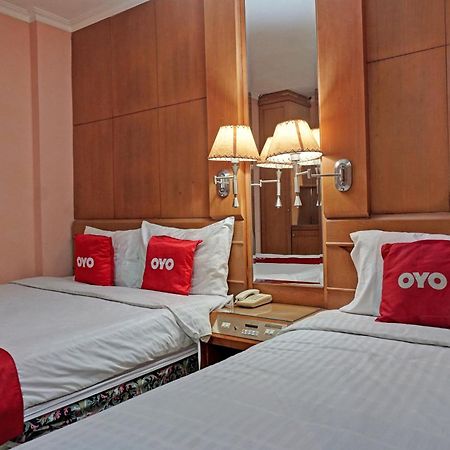 Oyo 671 Hotel Capitol 자카르타 외부 사진