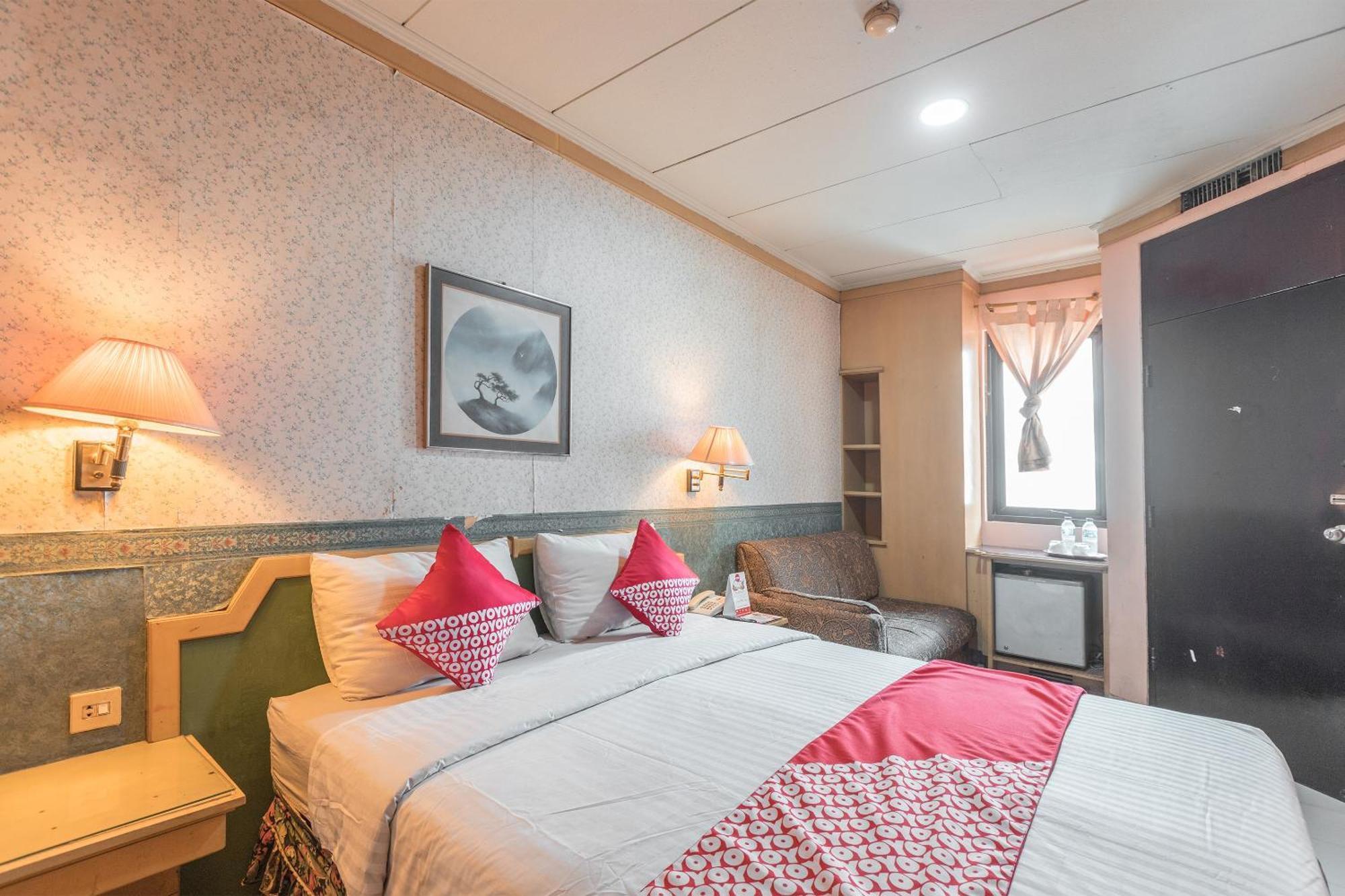 Oyo 671 Hotel Capitol 자카르타 외부 사진