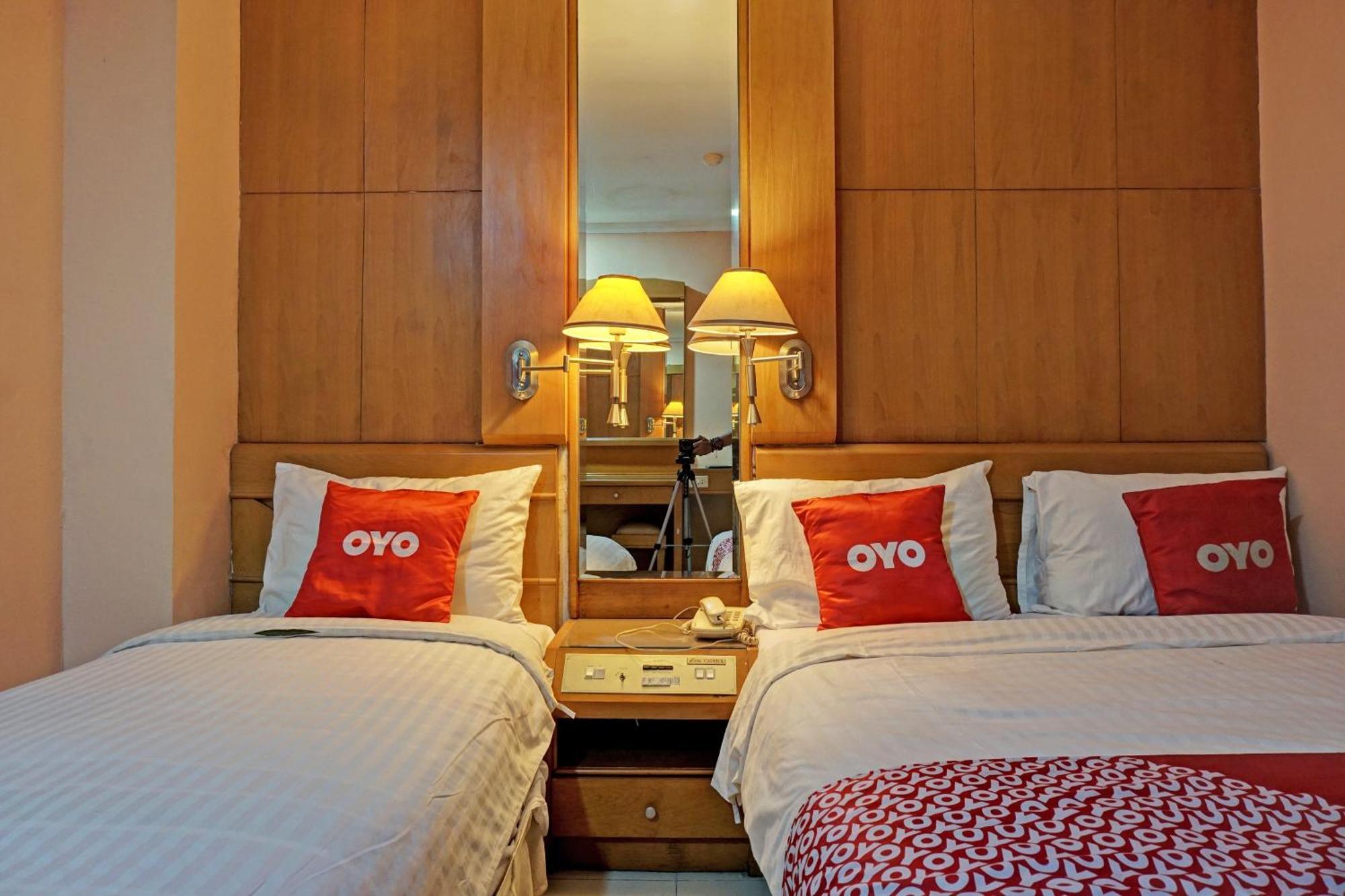 Oyo 671 Hotel Capitol 자카르타 외부 사진