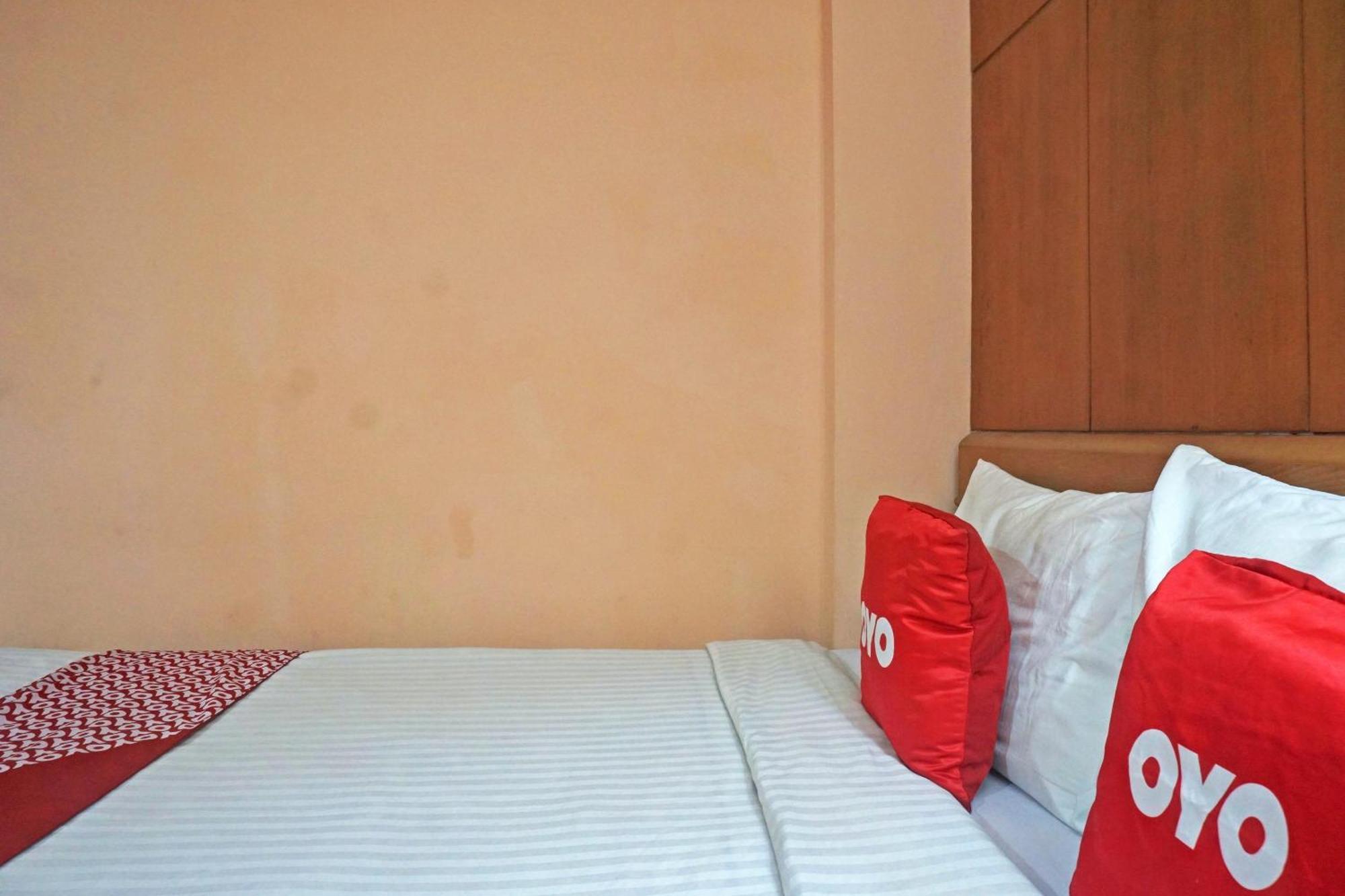 Oyo 671 Hotel Capitol 자카르타 외부 사진
