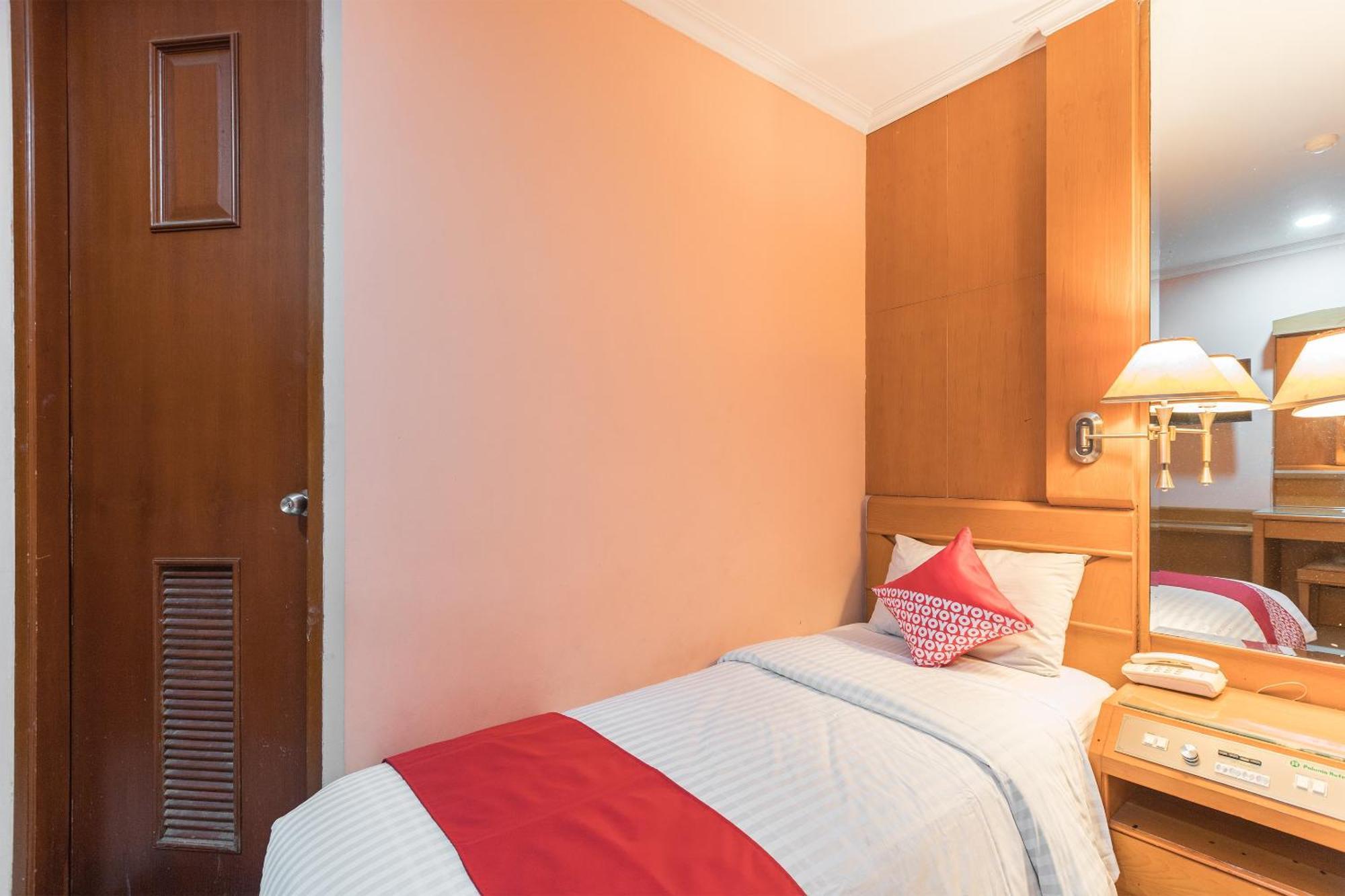 Oyo 671 Hotel Capitol 자카르타 외부 사진